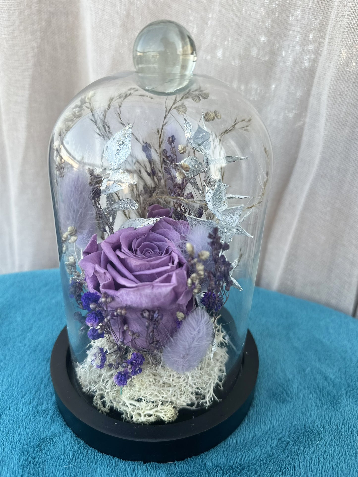cloche fleurie, fleurs séchées, rose éternelle, cadeau, déco, création artisanale
